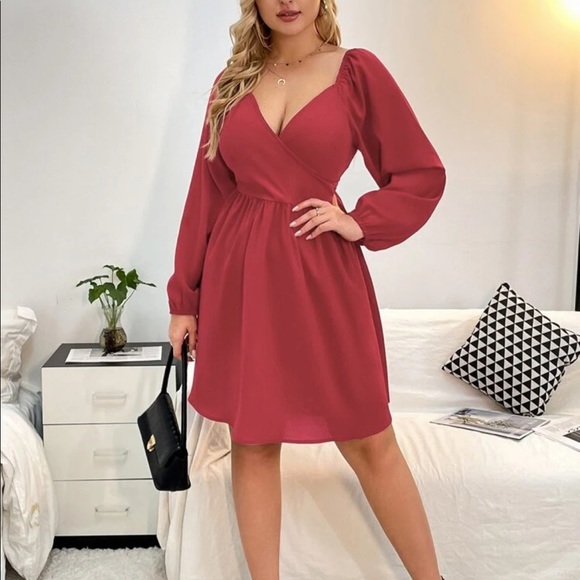 Rose red plus size bishop sleeve mini dress - Picture 12 of 15